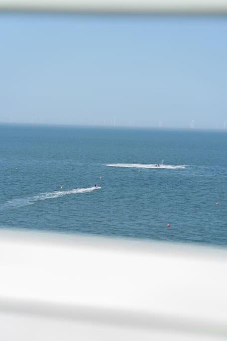 Luxury Duplex Penthouse On The With Panoramic Sea Views Apartment *