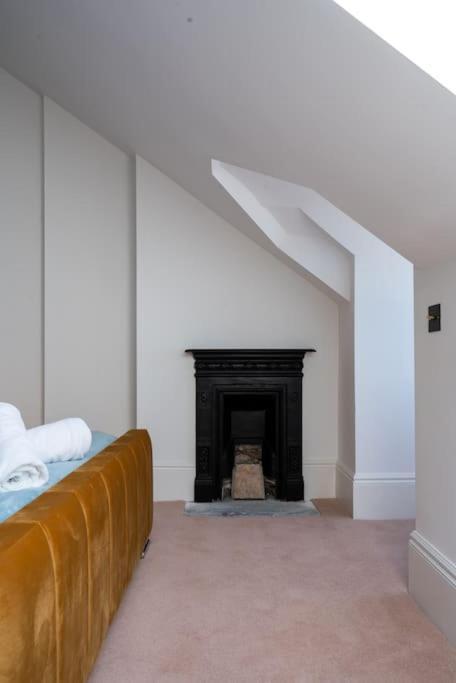 Luxury Duplex Penthouse On The With Panoramic Sea Views Apartment Herne Bay