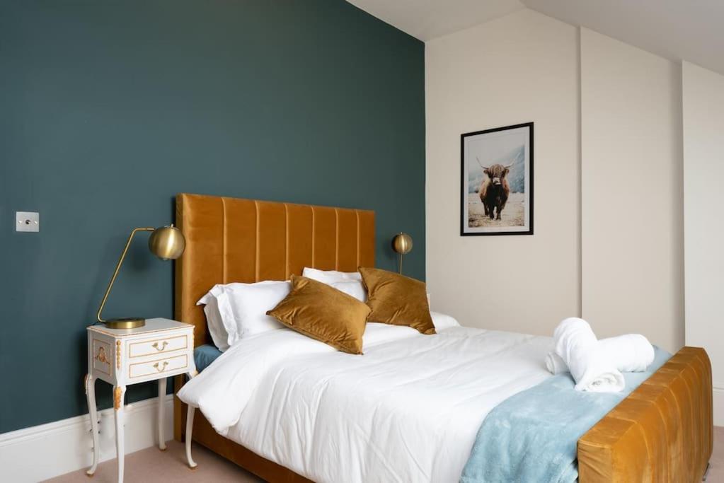 Luxury Duplex Penthouse On The With Panoramic Sea Views Herne Bay